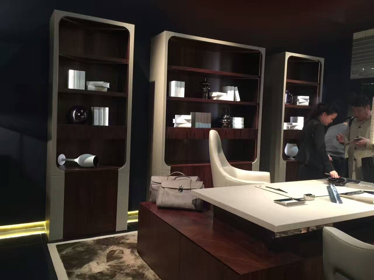 1491446201112858.jpg SMANIA3.jpg