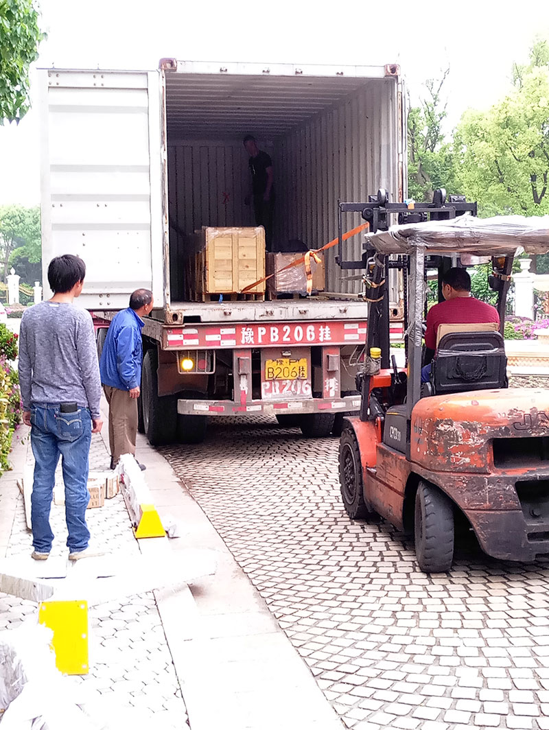 1495866973164907.jpg P70504-165603.jpg