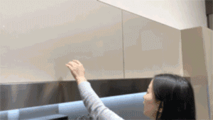 1526548460279001.gif 640.gif