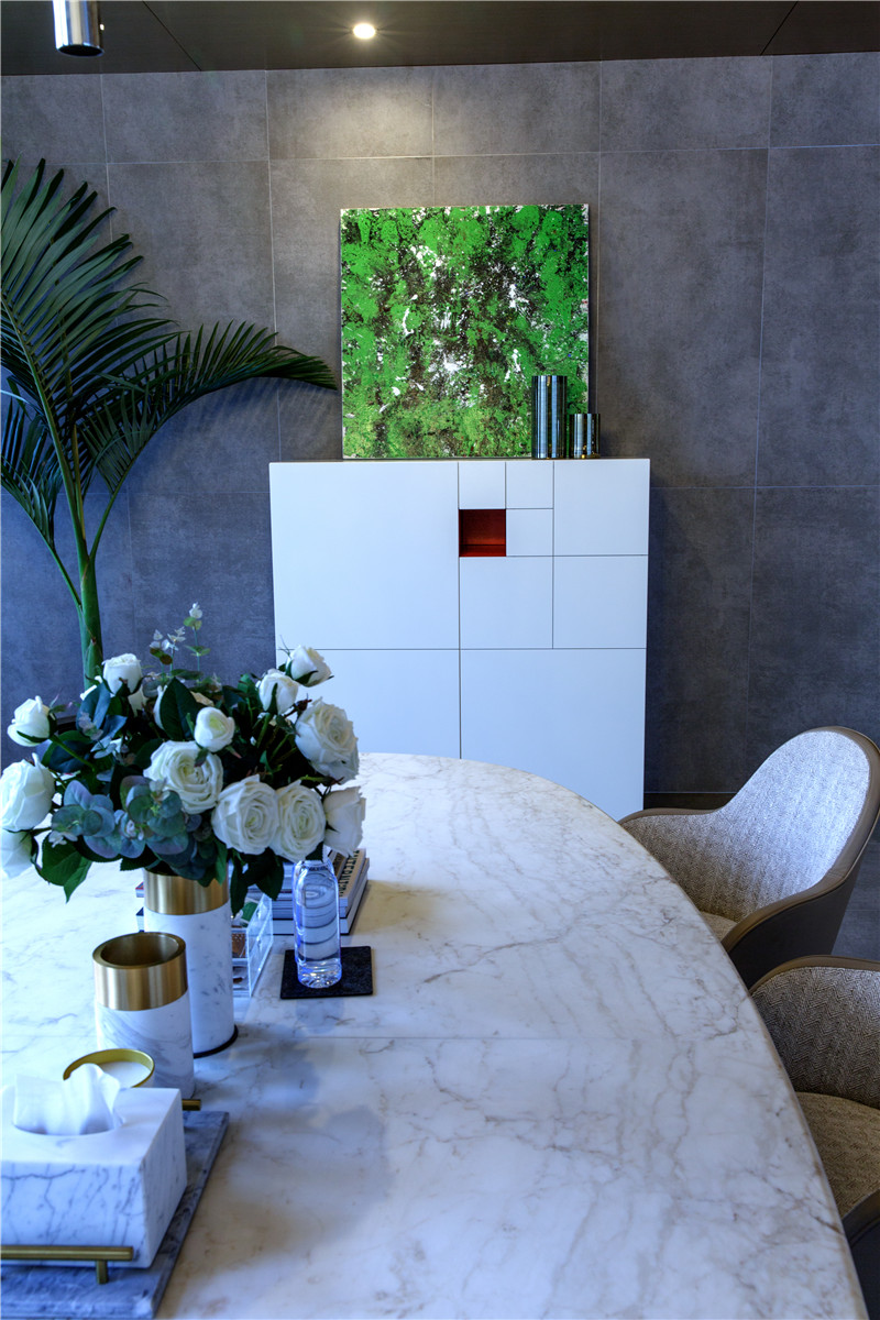 1530257408378464.jpg AY2A0346.jpg