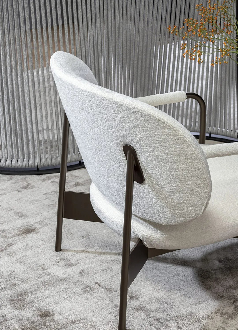 1712135425609609.jpg 21.jpg