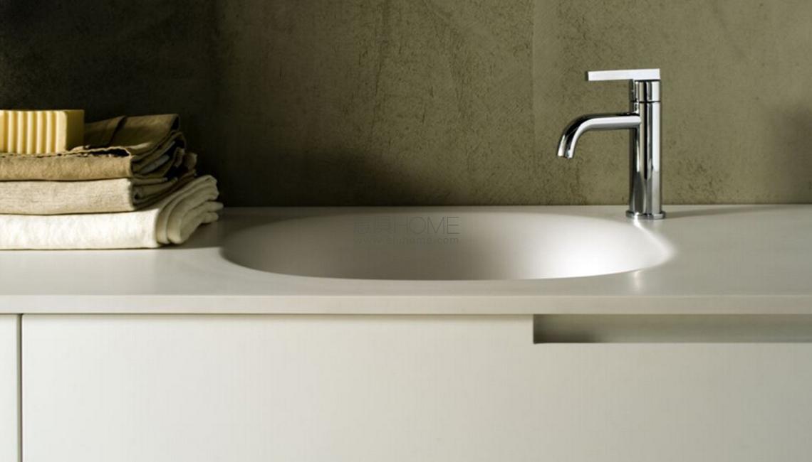 Duemilaotto洗漱臺