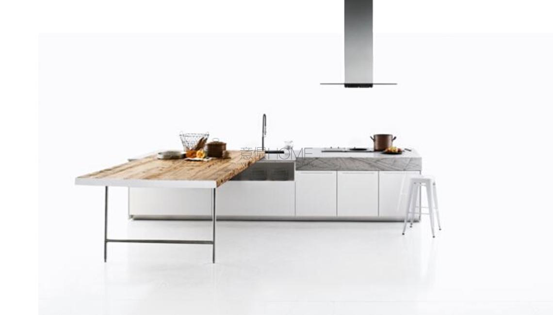 DUEMILAOTTO-PIERO LISSONI櫥柜