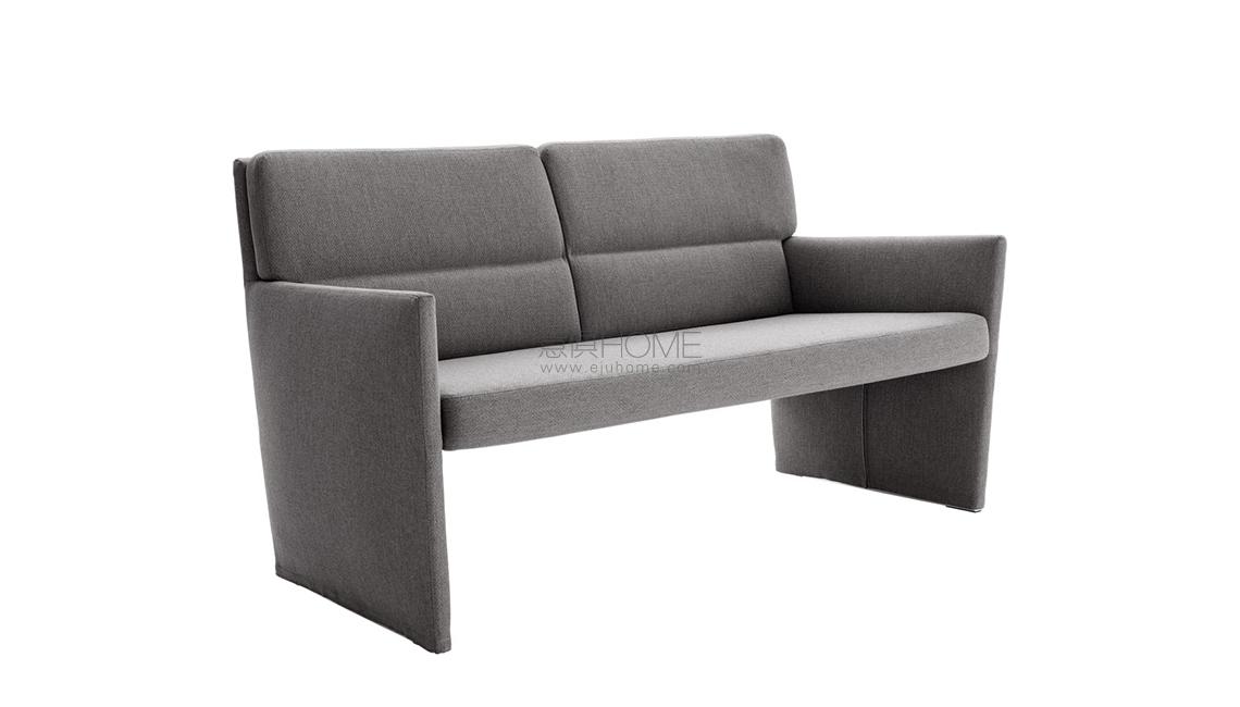 Posa 多人沙發(fā)