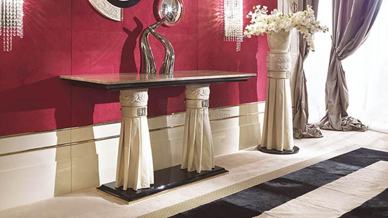 COUTURE 玄關(guān)桌