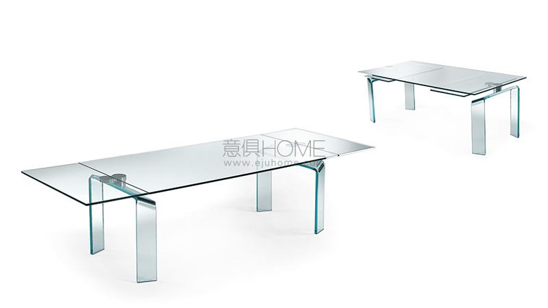 POLICLETO ALLUNGABILE 餐桌