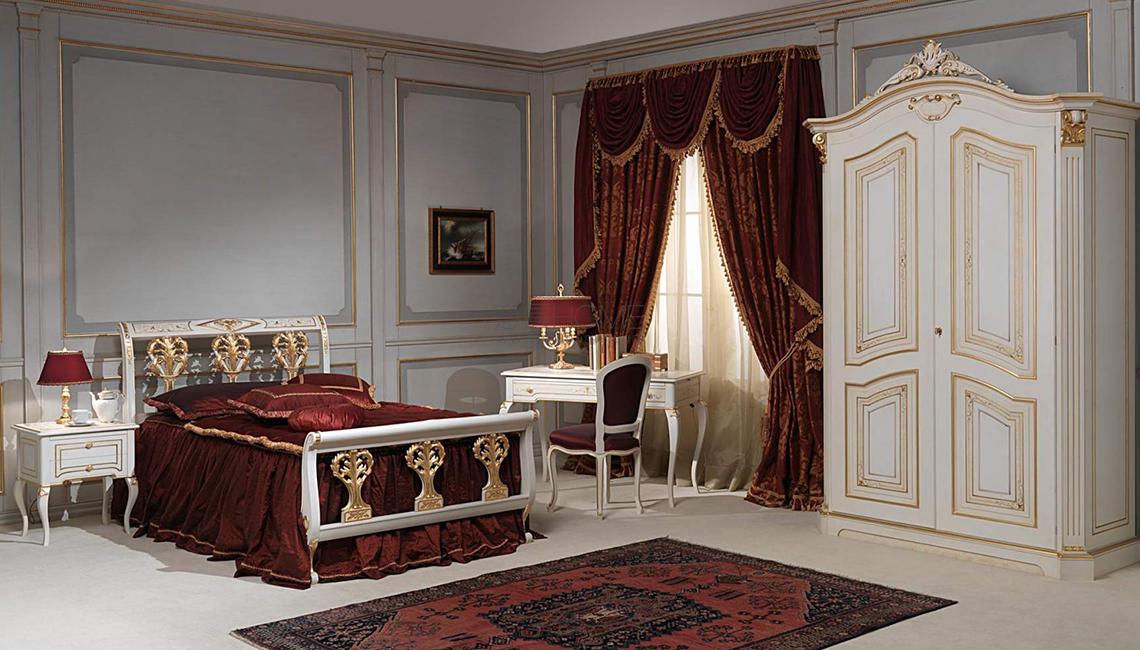 Classic french 18th century style bedroom Rubens 床頭柜