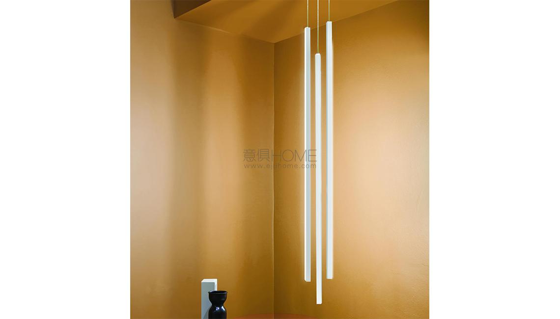 LINESCAPES PENDANT VERTICAL 吊燈