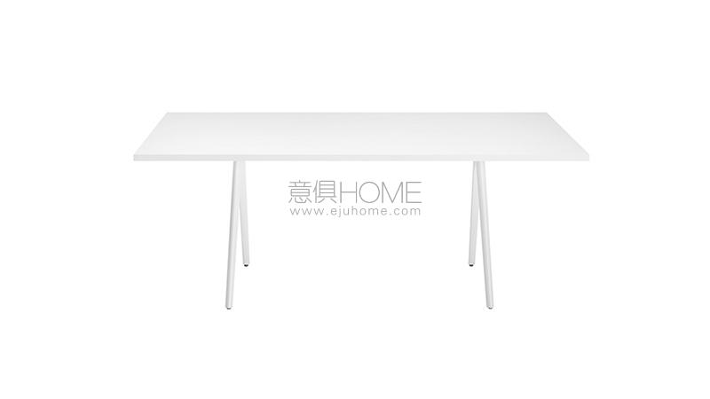 ARPERMEETY — RECTANGULAR辦公桌