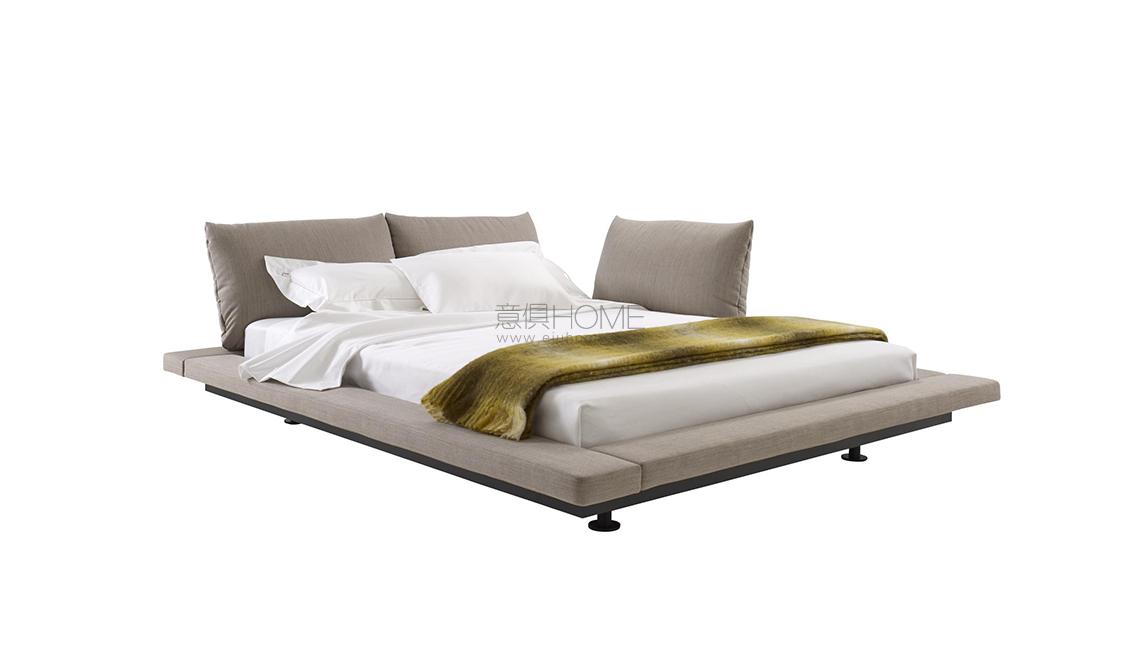 PETER MALY 2雙人床