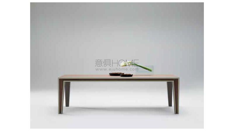 COVREportofino餐桌