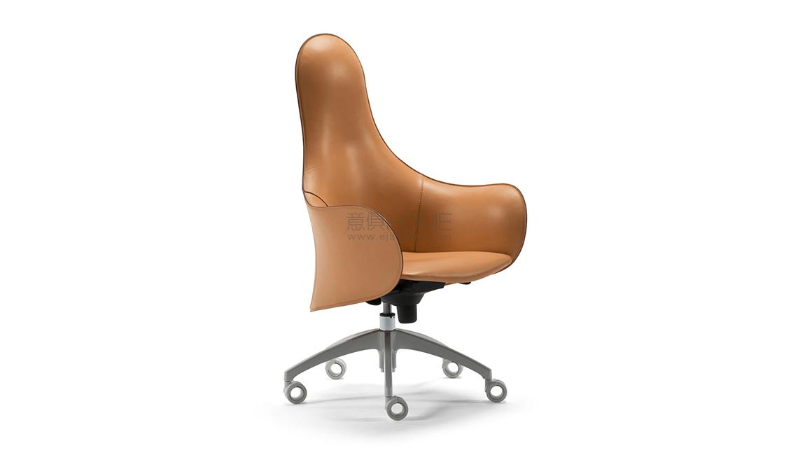 10.0194旋轉扶手椅