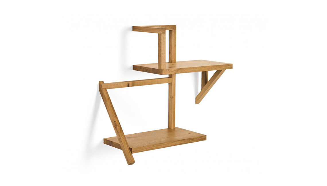 Taidgh Shelf B書架