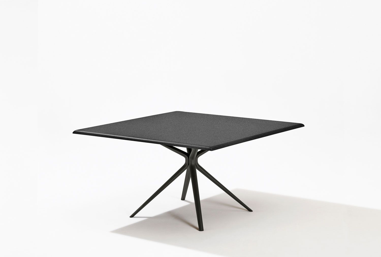 FASTMoai Square table with top in speckled aluminium方餐桌