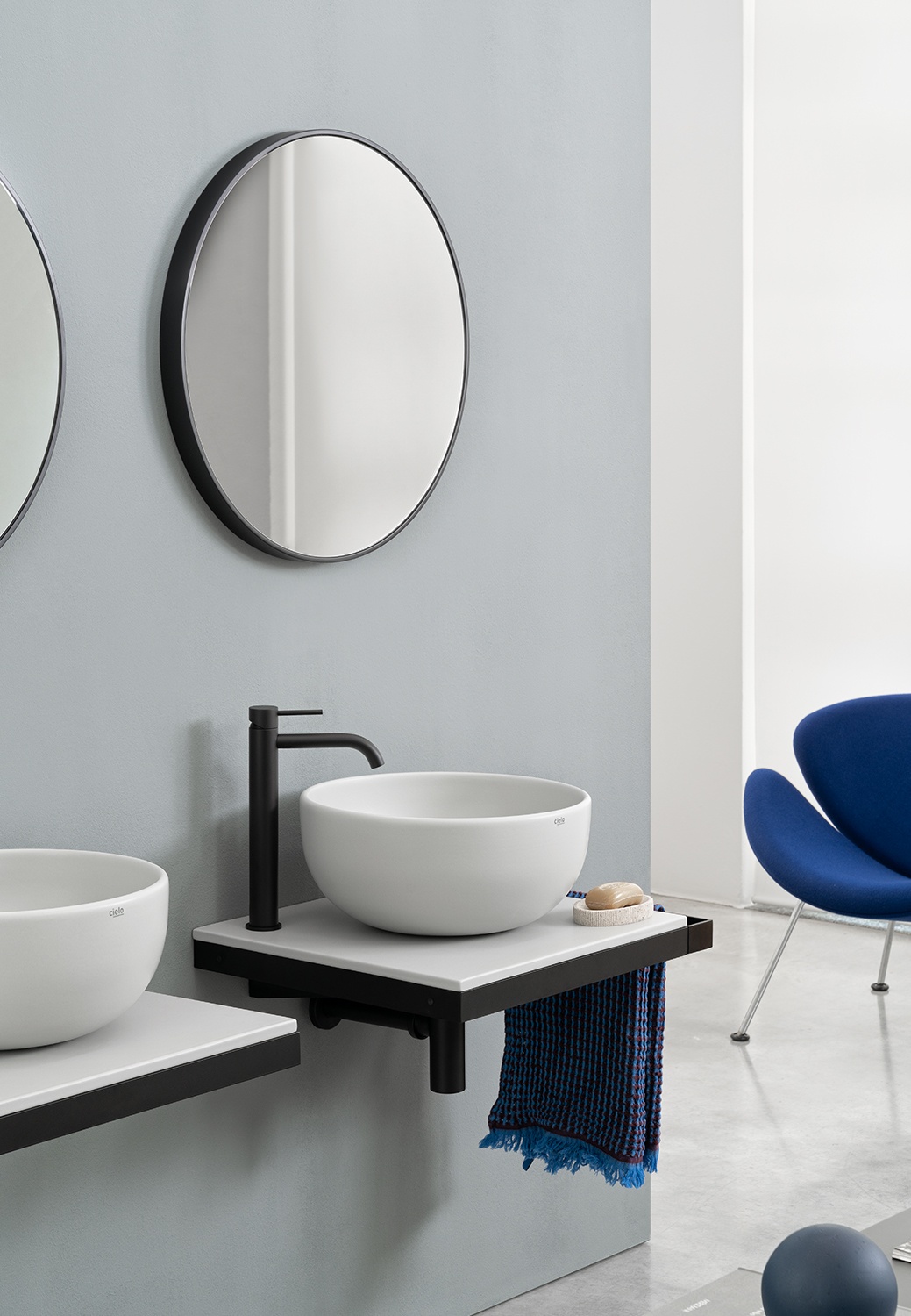 CIELO帶陶瓷擱板的 Multiplo