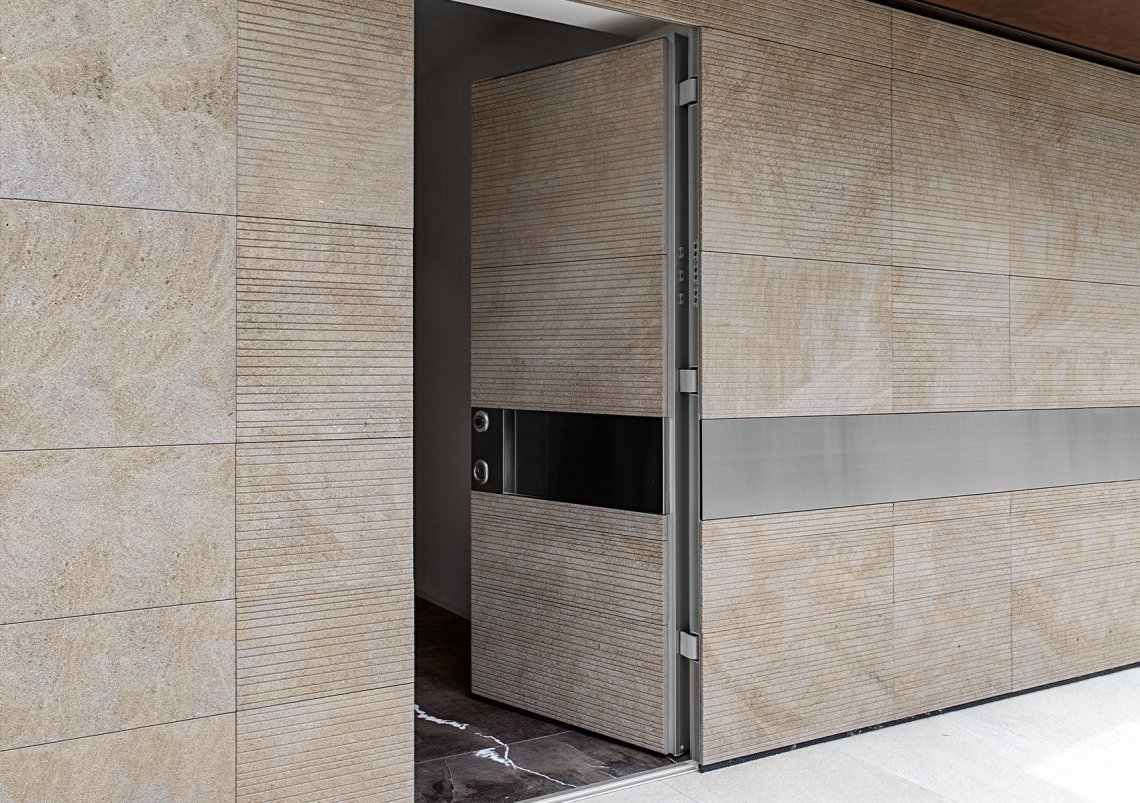 OIKOSOIKOSTEKNO裝甲門