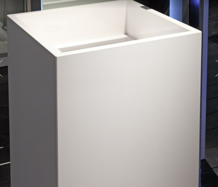 RIFRAPlinth洗漱臺