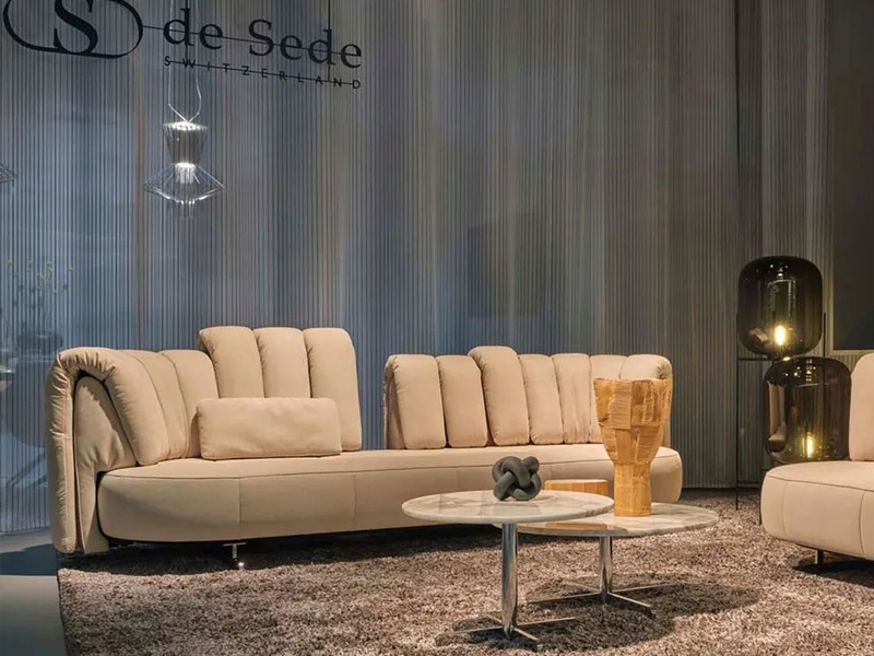 整個展廳只展示這一款沙發(fā)，究竟是有多火？