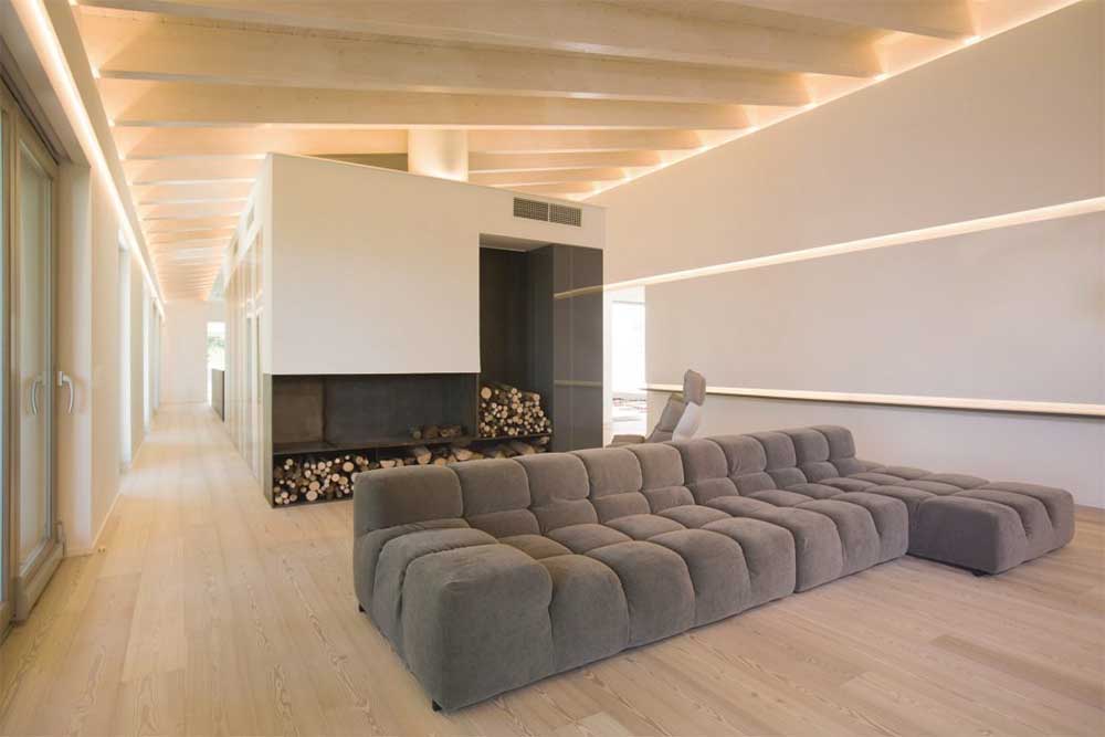 B&B  現(xiàn)代極簡(jiǎn)