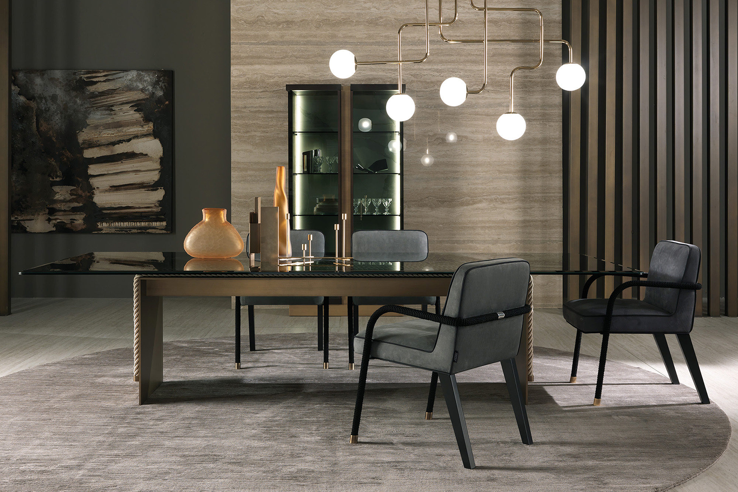 GIANFRANCO FERRE低調奢華