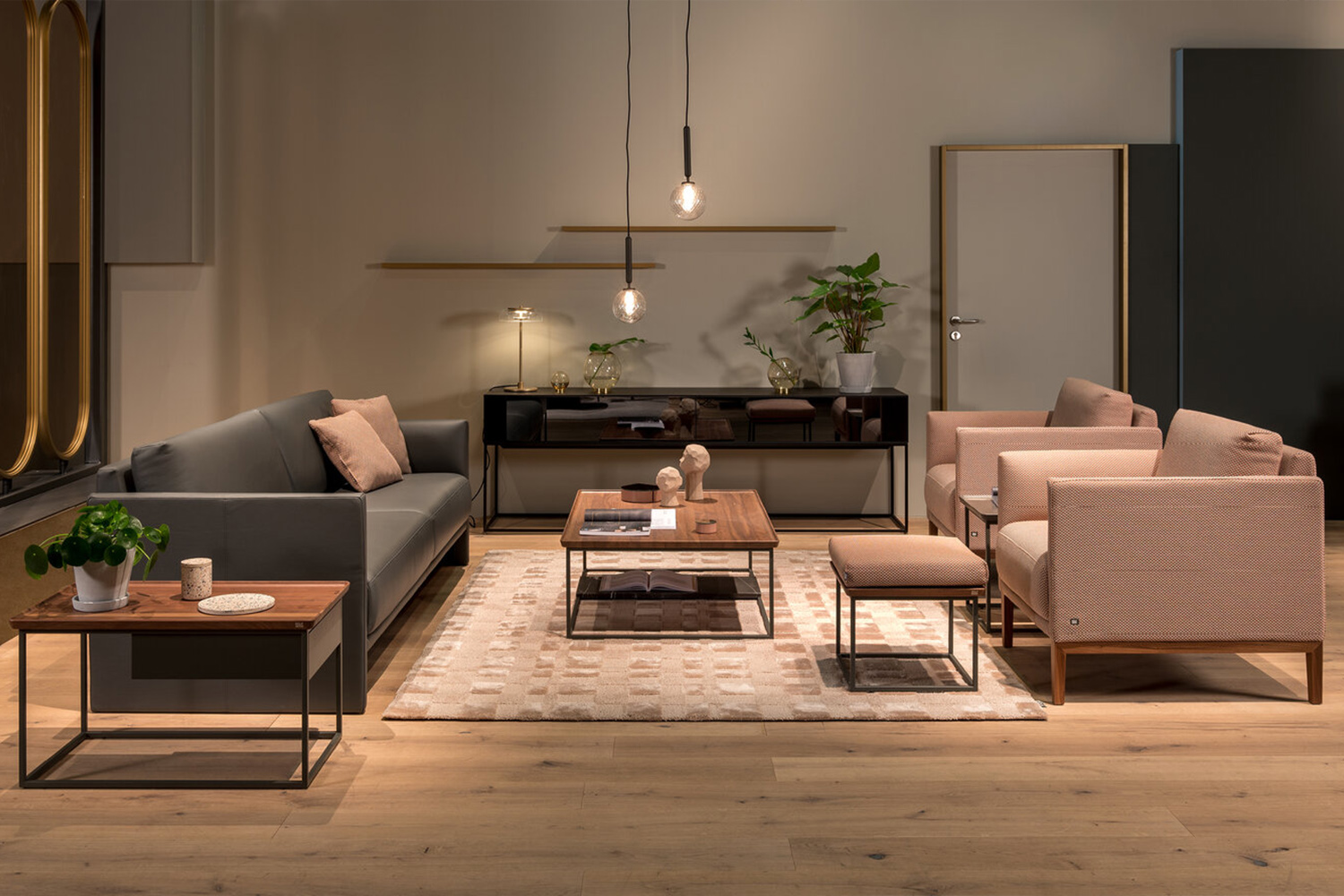 ROLF BENZ現代簡約