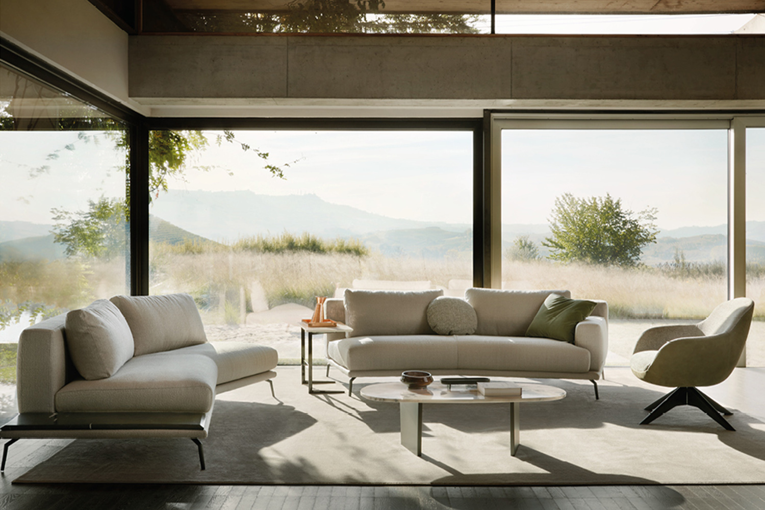 Nicoline簡(jiǎn)約休閑